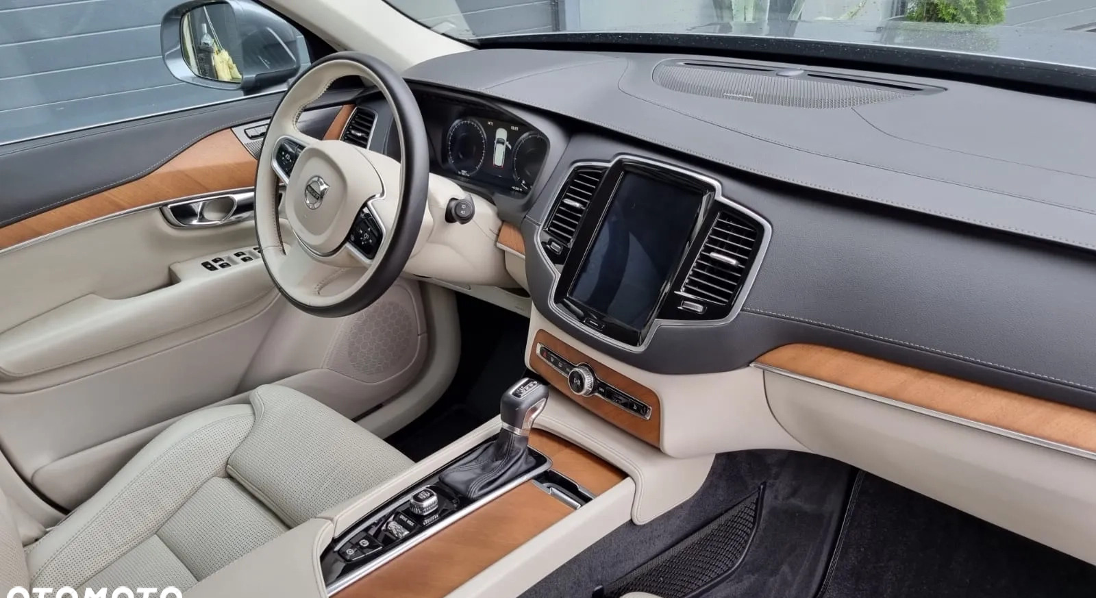 Volvo XC 90 cena 188190 przebieg: 105000, rok produkcji 2019 z Wrocław małe 191